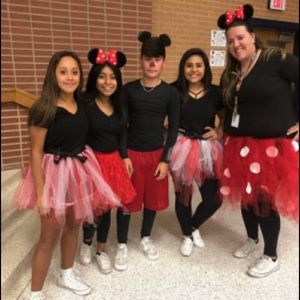 Meet your Posher, Cinthia